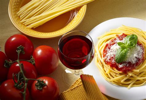 Panetones, vinos y pasta: Food&Beverage 